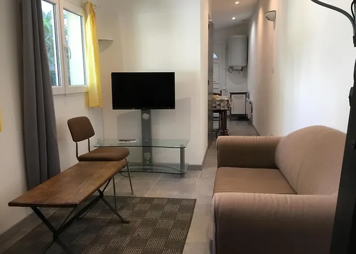 Holiday home Maisonette Bedogao Valence (Drome)